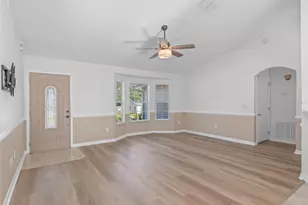 13383 SE 102nd Ct, Belleview, FL 34420 - Photo 6