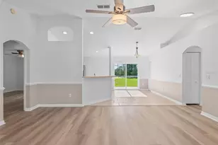 13383 SE 102nd Ct, Belleview, FL 34420 - Photo 10