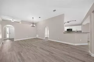 2417 Sandridge Cir, Eustis, FL 32726 - Photo 6