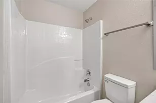 2417 Sandridge Cir, Eustis, FL 32726 - Photo 46