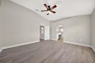 2417 Sandridge Cir, Eustis, FL 32726 - Photo 24