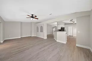 2417 Sandridge Cir, Eustis, FL 32726 - Photo 14