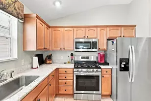 1674 Govan Pl, The Villages, FL 32162 - Photo 10
