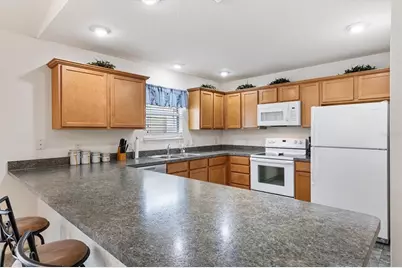 2192 Shanewood Court, The Villages, FL 32162 - Photo 4