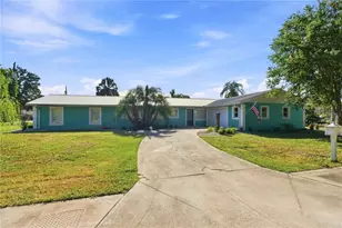 1791 NW 21st Ct, Crystal River, FL 34428 - Photo 2