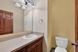4617 Round Lake Rd, Apopka, FL 32712 - Photo 32