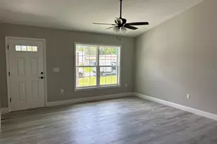 659 W Bancroft Dr, Dunnellon, FL 34434 - Photo 8