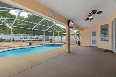 11081 Fell Street, Spring Hill, FL 34609 - Photo 10
