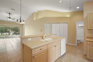 5368 Compass Point, Oxford, FL 34484 - Photo 10