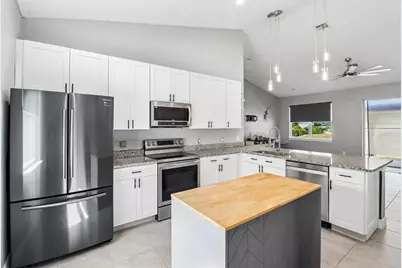 1730 East Pkwy, Deland, FL 32724 - Photo 12