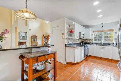 1405 Hilltop Drive, Mount Dora, FL 32757 - Photo 18