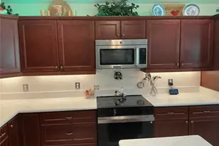2841 Apache Ct, The Villages, FL 32163 - Photo 16
