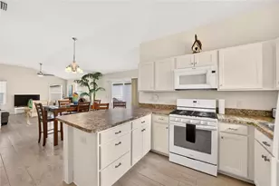 5844 Marsh Ct, The Villages, FL 32163 - Photo 20