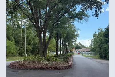 13128 NE 7th Loop, Silver Springs, FL 34488 - Photo 2