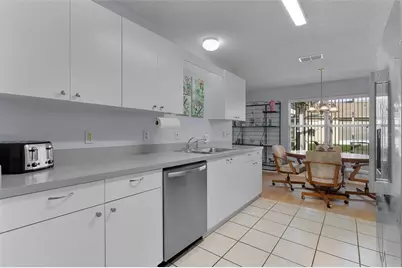 2018 Castano Place, The Villages, FL 32159 - Photo 38