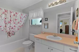 2018 Castano Pl, The Villages, FL 32159 - Photo 36