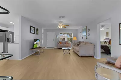2018 Castano Place, The Villages, FL 32159 - Photo 8