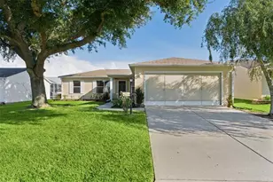 2018 Castano Pl, The Villages, FL 32159 - Photo 4