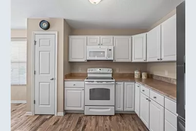 1906 Harston Trail, The Villages, FL 32162 - Photo 4