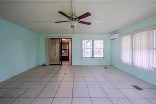 1021 Hilltop Rd, Tavares, FL 32778 - Photo 30