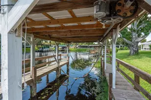 1021 Hilltop Rd, Tavares, FL 32778 - Photo 36
