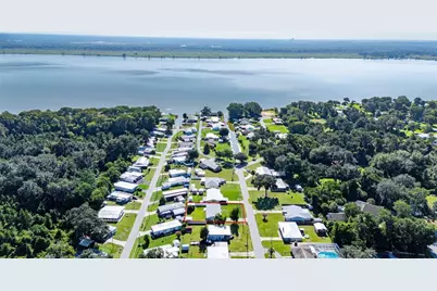 1056 Cr 463, Lake Panasoffkee, FL 33538 - Photo 44