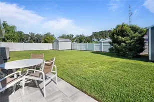 1056 Cr 463, Lake Panasoffkee, FL 33538 - Photo 2