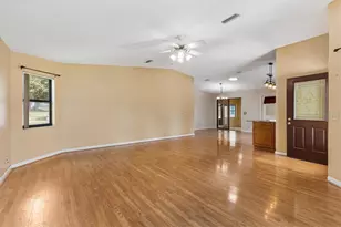 1532 E Schwartz Blvd, Lady Lake, FL 32159 - Photo 6