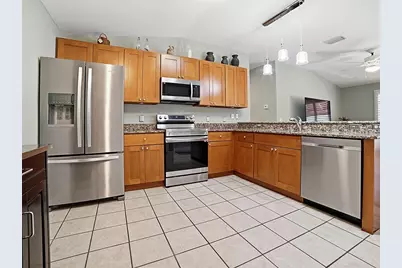 8083 SE 169th Palownia Loop, The Villages, FL 32162 - Photo 10