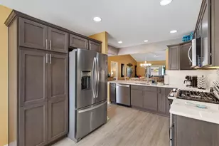 5738 Carley Loop, The Villages, FL 32163 - Photo 10