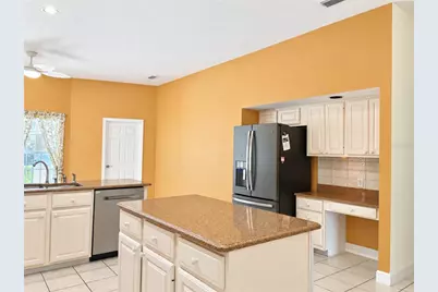 7116 Pebble Beach Lane, Seminole, FL 33777 - Photo 10