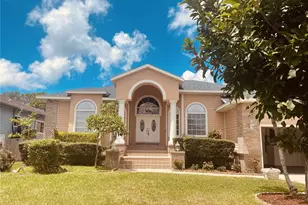 7116 Pebble Beach Ln, Seminole, FL 33777 - Photo 1