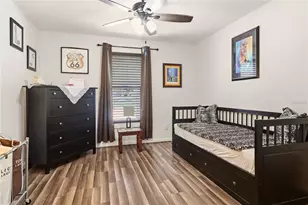 1945 Oak Water Dr, Jacksonville, FL 32225 - Photo 18