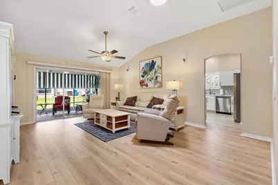 17966 SE 85th Causton Court, The Villages, FL 32162 - Photo 8