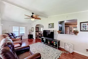 1157 Capella Dr, Tavares, FL 32778 - Photo 16