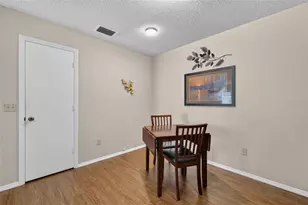 214 Montoya Dr, The Villages, FL 32159 - Photo 20