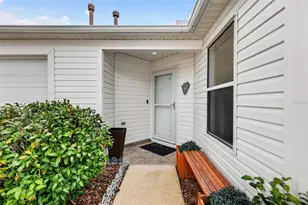 1706 Flemings Pl, The Villages, FL 32162 - Photo 2