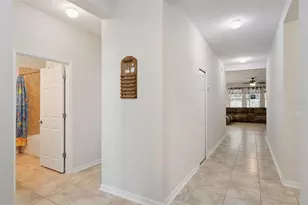 1120 Whitewater Bay Dr, Groveland, FL 34736 - Photo 4
