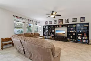 1120 Whitewater Bay Dr, Groveland, FL 34736 - Photo 16