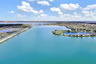 1120 Whitewater Bay Dr, Groveland, FL 34736 - Photo 46