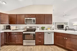 4986 Ellie Ln, The Villages, FL 32163 - Photo 12