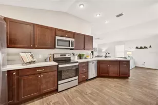4986 Ellie Ln, The Villages, FL 32163 - Photo 10