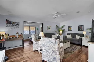 1717 Palm Aire Dr, Lady Lake, FL 32159 - Photo 6
