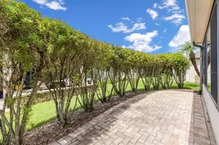 1452 Olustee Pl, The Villages, FL 32163 - Photo 30