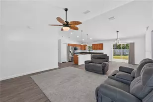138 Fisher Run, Ocklawaha, FL 32179 - Photo 4