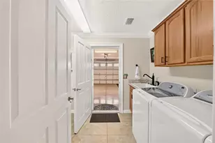 591 Baker Ln, The Villages, FL 32163 - Photo 46