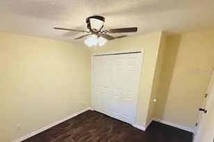 40107 Oakridge Dr, Lady Lake, FL 32159 - Photo 12