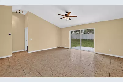 40107 Oakridge Drive, Lady Lake, FL 32159 - Photo 10