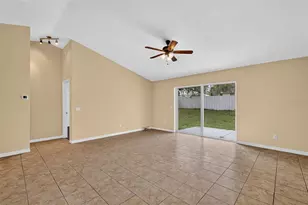 40107 Oakridge Dr, Lady Lake, FL 32159 - Photo 10