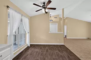 40107 Oakridge Dr, Lady Lake, FL 32159 - Photo 16